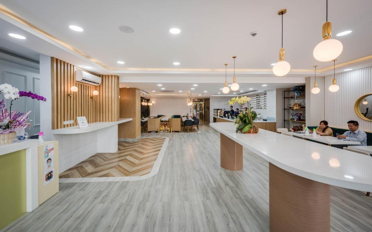 Soho Residence Phnom-Penh Buitenkant foto